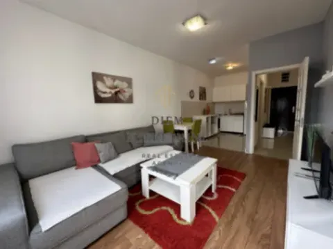 Izdavanje, dvosoban stan, 64m², City Kvart, Podgorica - image 4