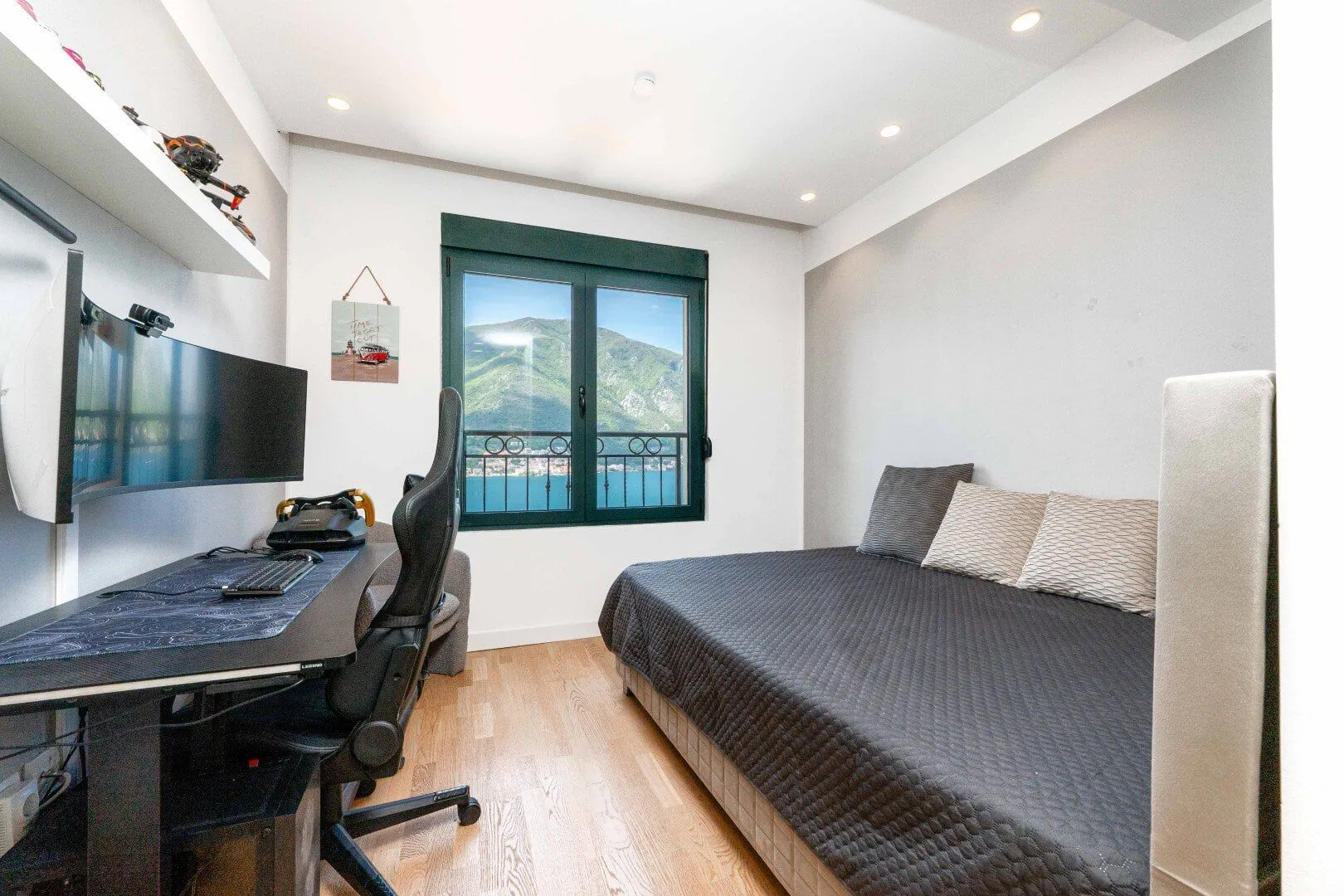 Prodaja, dvosoban stan, 85m², Prčanj, Kotor