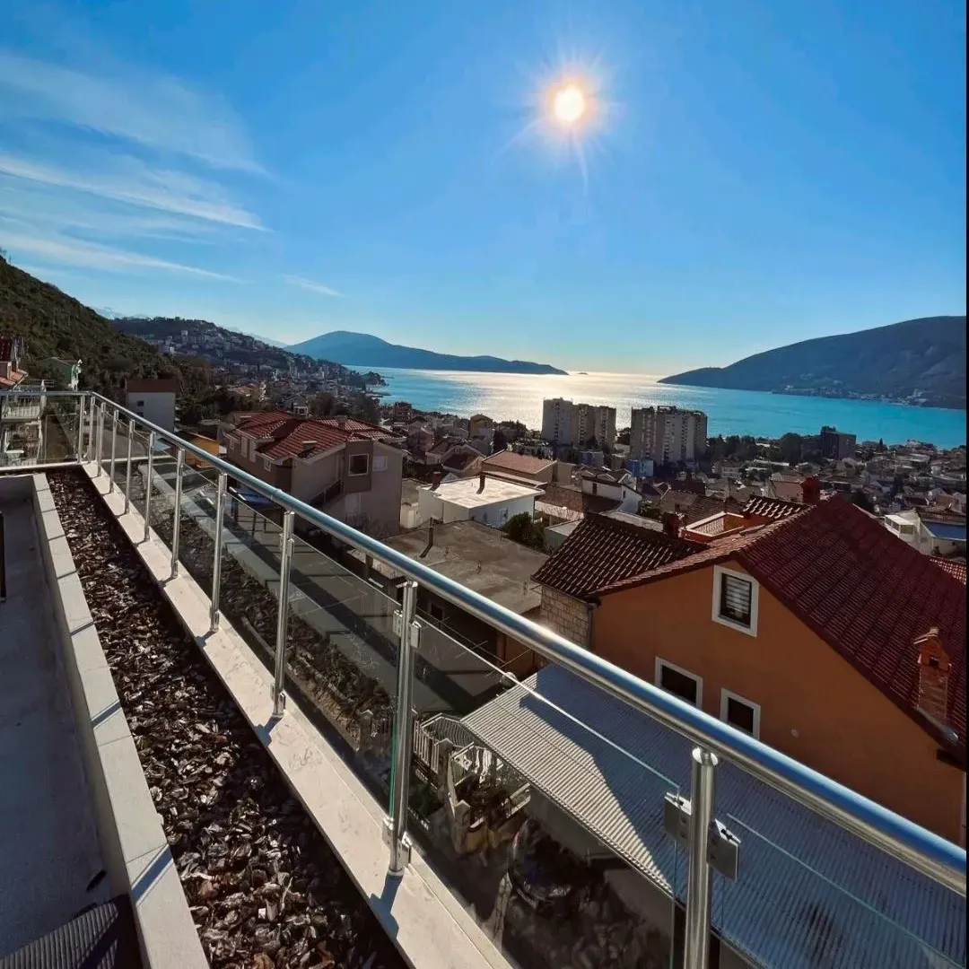 Rent, two bedroom apartment, 100m², Igalo-Petlja, Herceg Novi