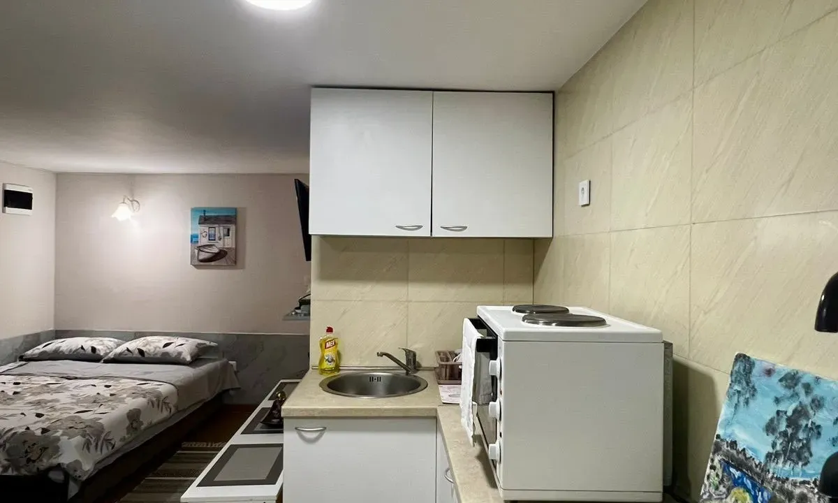 Rent, studio apartment, 22m², Budva, Crna Gora