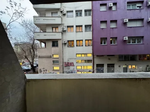 Izdavanje, dvosoban stan, 53m², Vračar Sve Podlokacije, Beograd - image 12