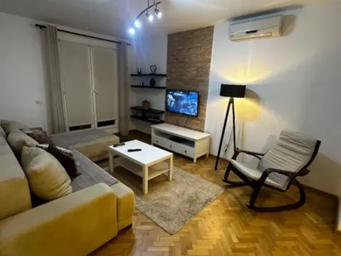 Daily-rent, one bedroom apartment, 65m², Centar, Bar - image 9