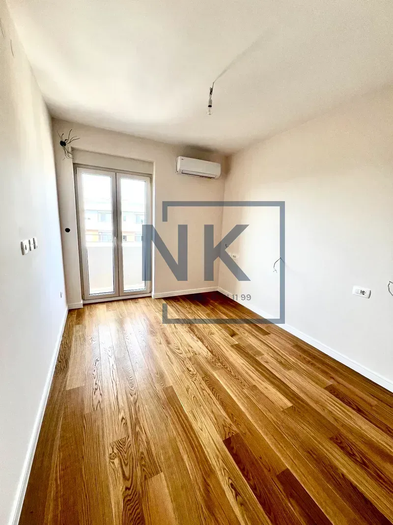 Prodaja, dvosoban stan, 71m², Central Point, Podgorica