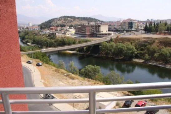 Izdavanje, jednosoban stan, 98m², City Kvart, Podgorica