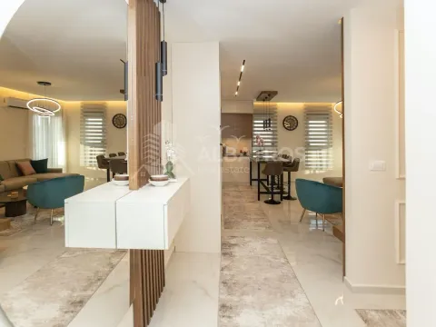 Rent, two bedroom apartment, 70m², Bar, Crna Gora - image 21
