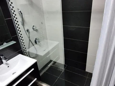 Prodaja, stan, 105m², Budva, Crna Gora - image 10