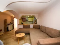 Izdavanje, jednosoban stan, 65m², Gorica C, Podgorica - image 4