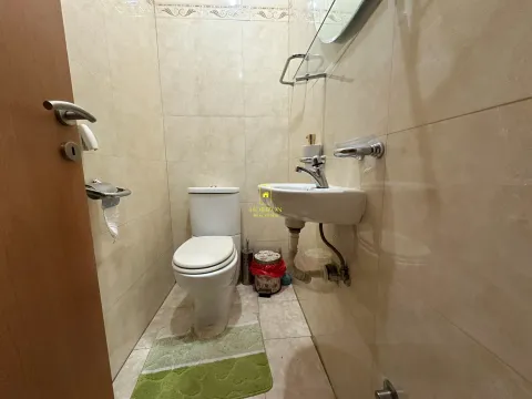 Izdavanje, dvosoban stan, 55m², Stari Aerodrom, Podgorica - image 9