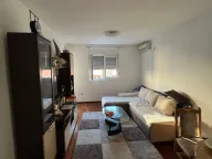 Izdavanje, jednosoban stan, 46m², Stari Aerodrom, Podgorica - image 1