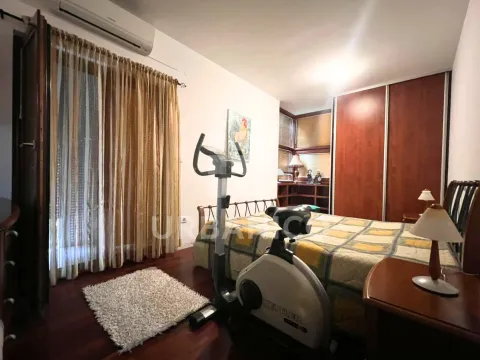 Rent, three bedroom apartment, 100m², Gorica C, Podgorica - image 7