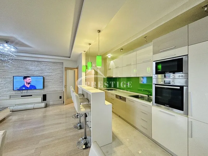 Rent, three bedroom apartment, 107m², City Kvart, Podgorica