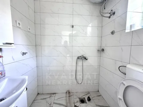 Sale, office space, 72m², Centar, Podgorica - image 10