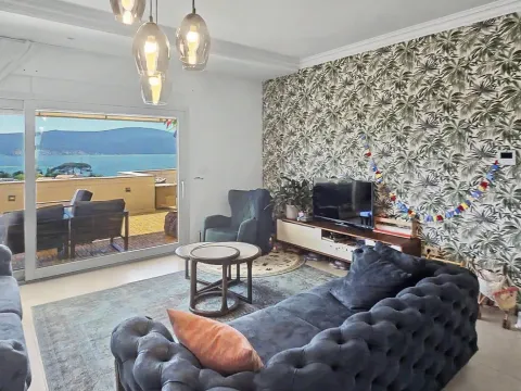 Rent, two bedroom apartment, 100m², Donja Lastva, Tivat - image 5