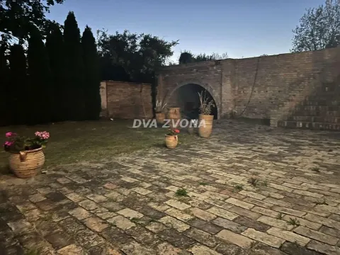 Prodaja, kuća, 121m², Čortanovci, Inđija - image 19