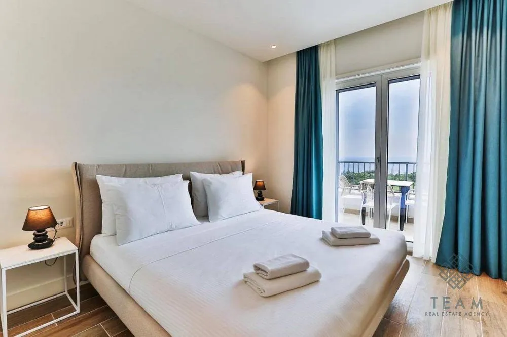Sale, two bedroom apartment, 95m², Luštica Bay, Tivat