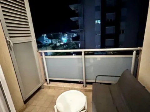 Izdavanje, jednosoban stan, 47m², City Kvart, Podgorica - image 6