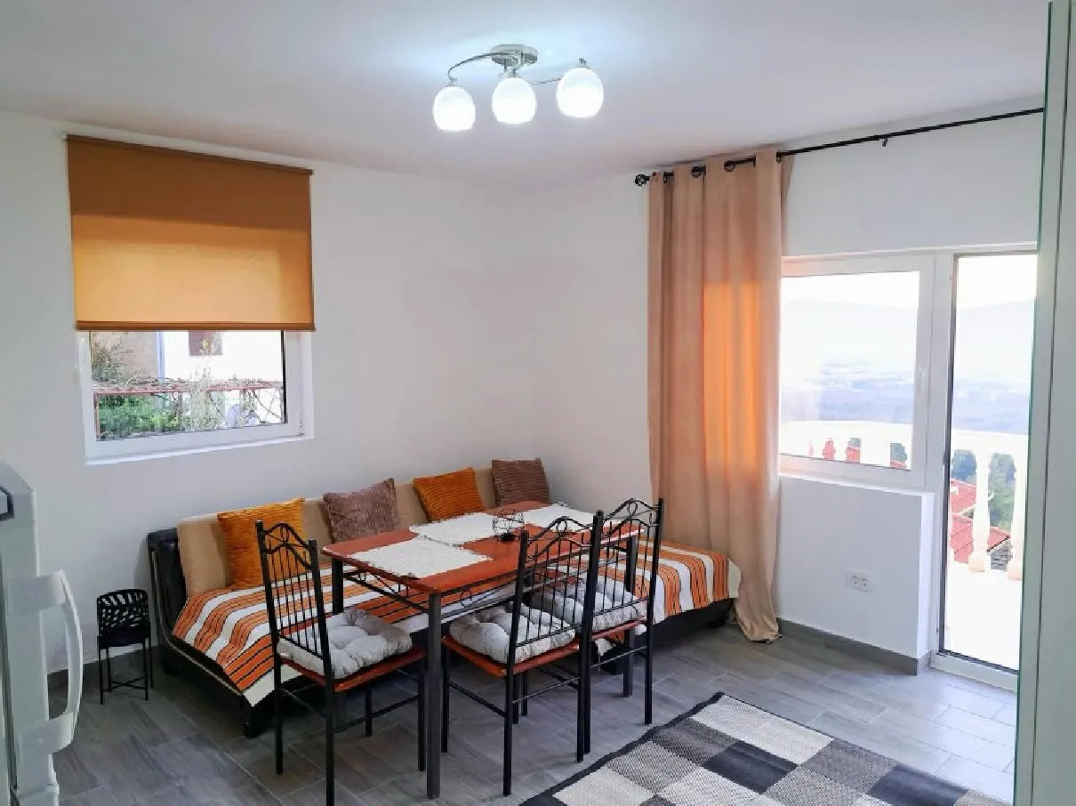 Prodaja, jednosoban stan, 42m², Kavač, Kotor