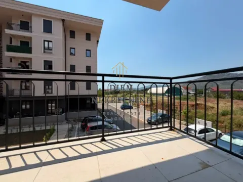 Prodaja, dvosoban stan, 64m², Tološi, Podgorica - image 8
