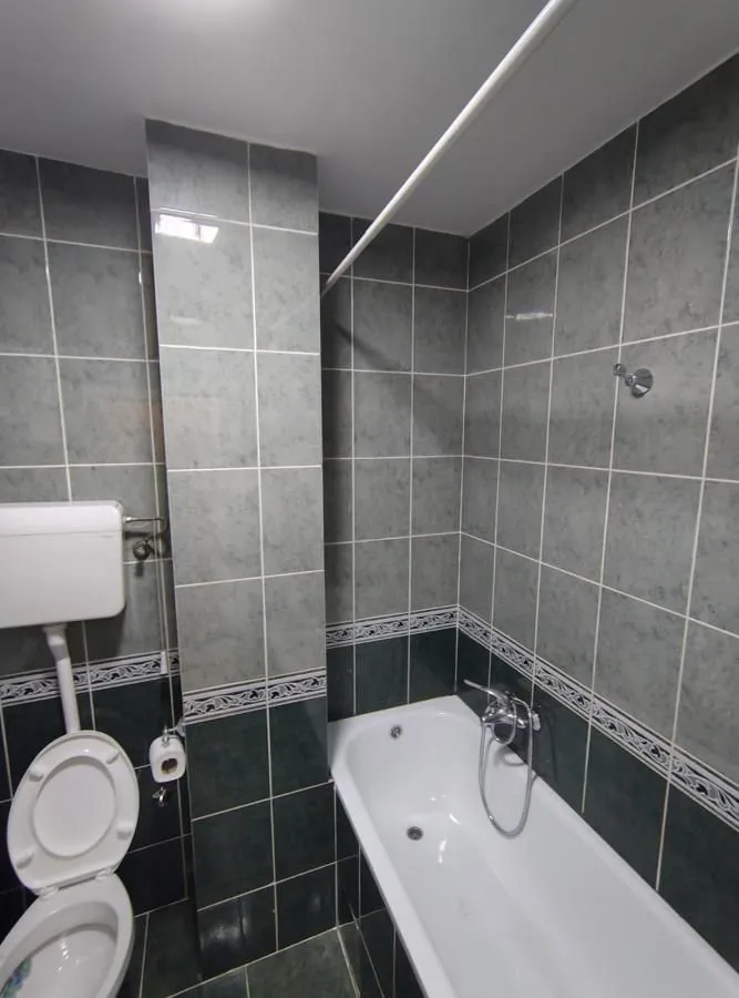 Prodaja, jednosoban stan, 40m², Grbavica, Novi Sad Sve Podlokacije
