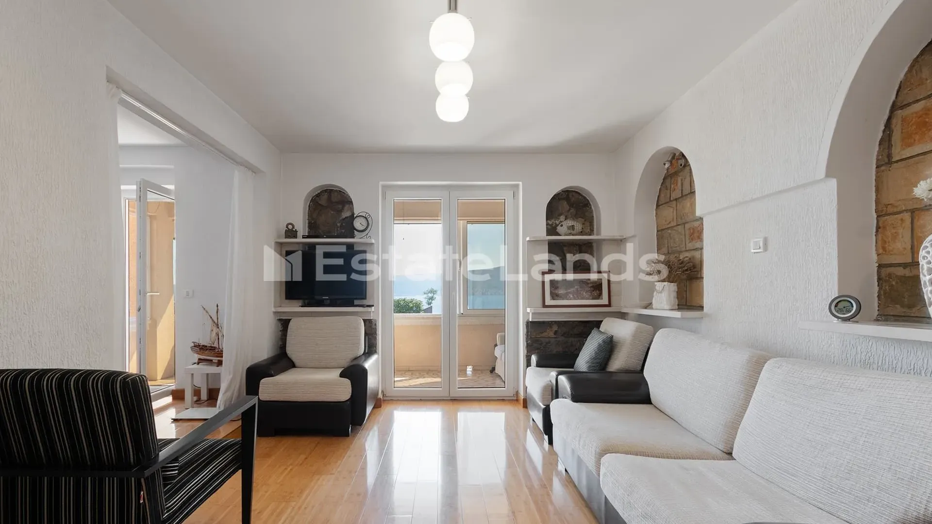 Prodaja, jednosoban stan, 52m², Donja Lastva, Tivat