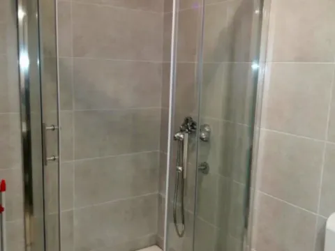 Prodaja, jednosoban stan, 50m², Stari Aerodrom, Podgorica - image 10