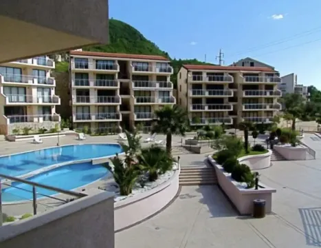 Sale, one bedroom apartment, 47m², Pržno, Budva - image 11