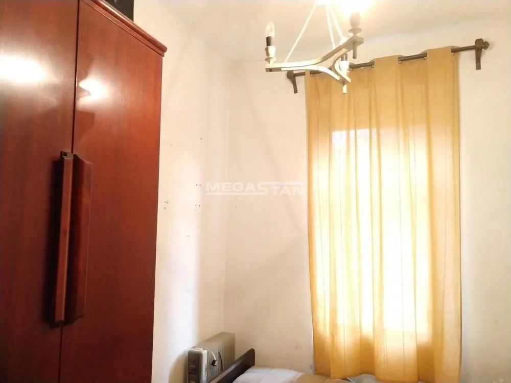 Prodaja, kuća, 200m², Zemun Gardoš, Zemun Sve Podlokacije