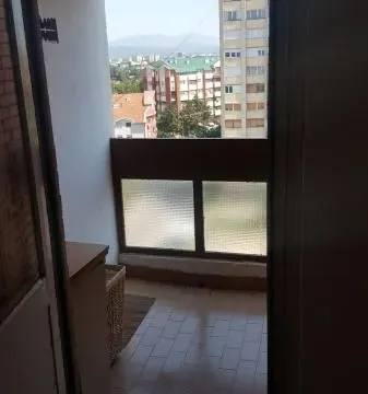 Izdavanje, četvorosoban stan, 95m², Palilula, Niš - image 14