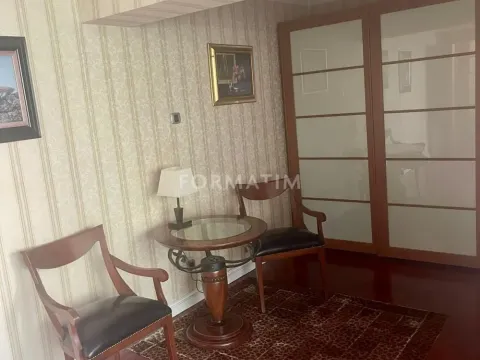 Izdavanje, jednosoban stan, 45m², Vračar Centar, Vračar Sve Podlokacije - image 6