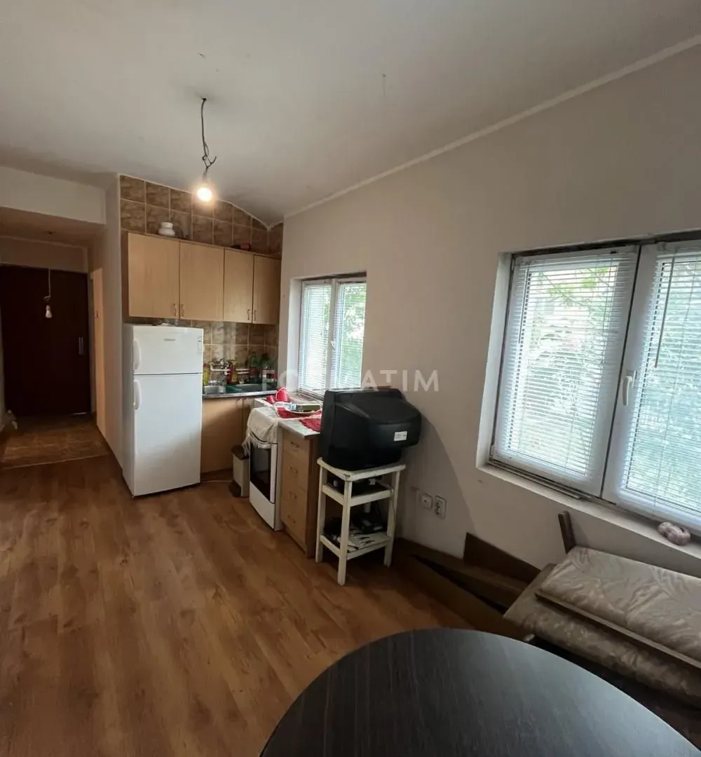 Rent, house, 120m², Višnjica, Palilula Sve Podlokacije