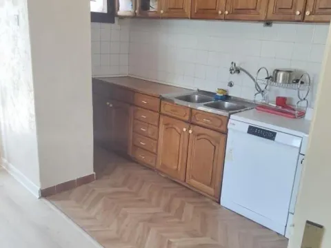 Rent, apartment, 100m², Dalmatinska ulica, Podgorica - image 9