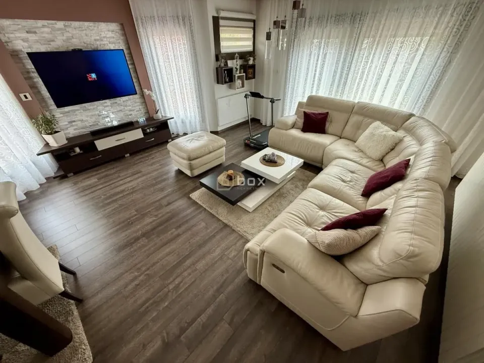 Sale, house, 256m², Niška Banja, Niš
