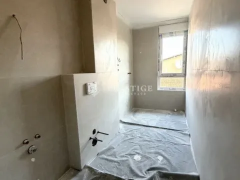 Prodaja, jednosoban stan, 55m², Momišići, Podgorica - image 7