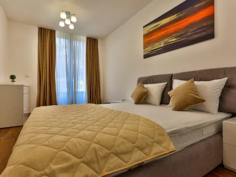 Rent, two bedroom apartment, 132m², Centar, Budva - image 12