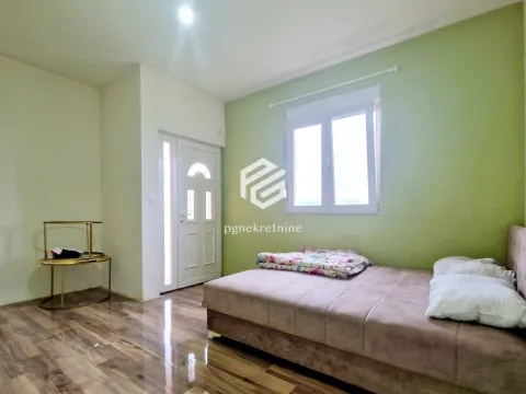 Rent, house, 147m², Donji Kokoti, Podgorica - image 10