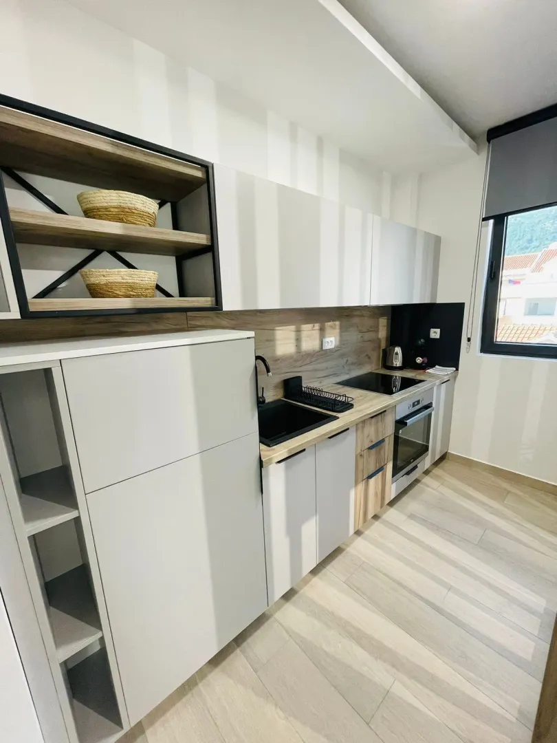 Rent, one bedroom apartment, 55m², Budva, Crna Gora