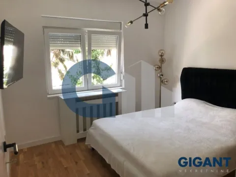 Prodaja, trosoban stan, 90m², Vračar Sve Podlokacije, Beograd - image 7