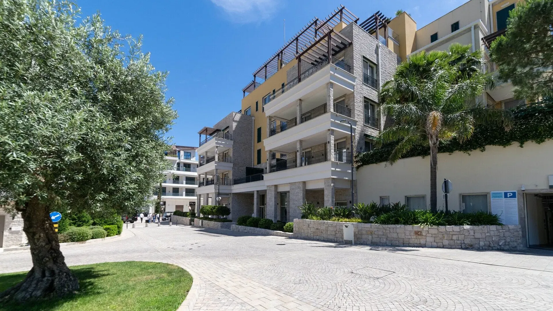 Prodaja, jednosoban stan, 88m², Portonovi, Herceg Novi