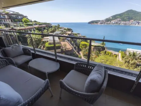 Sale, three bedroom apartment, 196m², Boreti, Budva - image 12