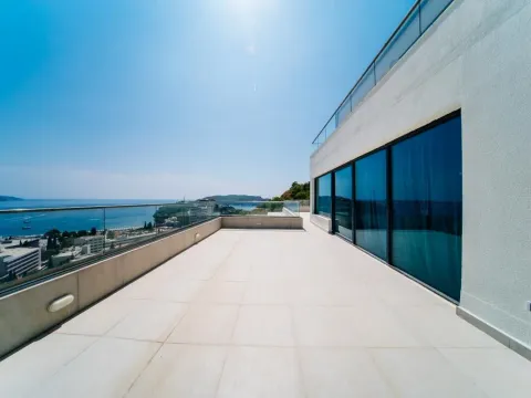 Prodaja, trosoban stan, 234m², Bečići, Budva - image 47