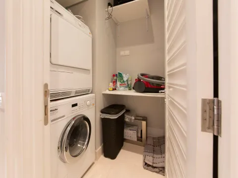 Prodaja, jednosoban stan, 90m², Porto Montenegro, Tivat - image 17