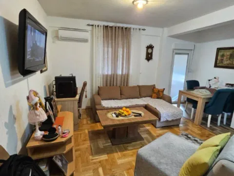 Sale, one bedroom apartment, 55m², Blok 9, Podgorica - image 8