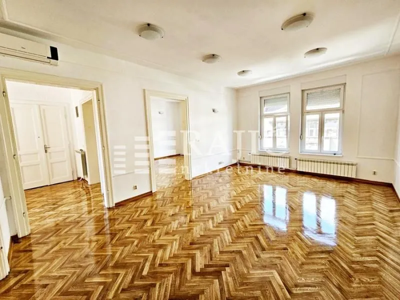 Rent, apartment, 150m², Stari Grad, Beograd