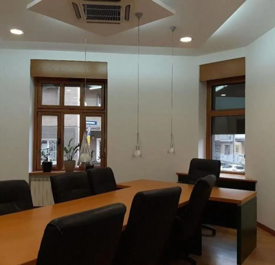 Rent, office space, 185m², Stari Grad, Beograd