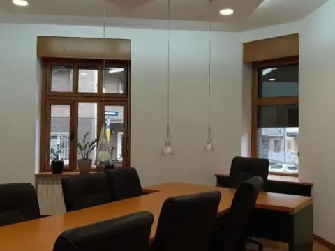 Izdavanje, poslovni prostor, 185m², Stari Grad, Beograd - image 5