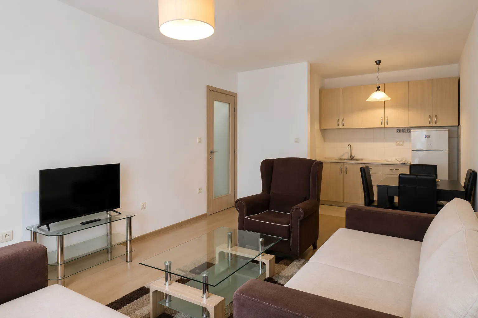 Izdavanje, jednosoban stan, 48m², City Kvart, Podgorica