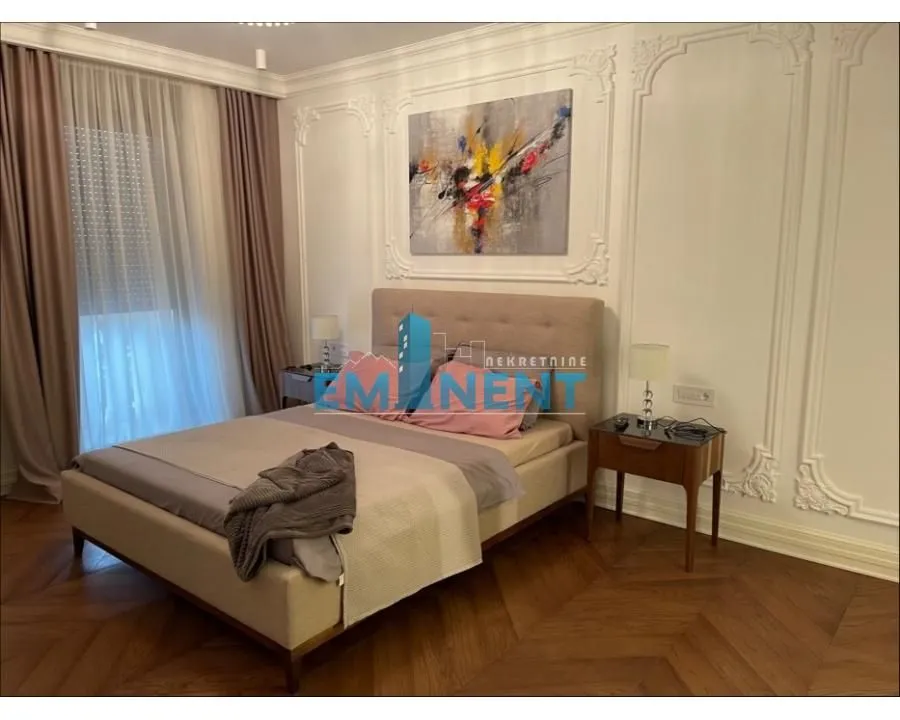 Rent, apartment, 200m², Čubura, Beograd