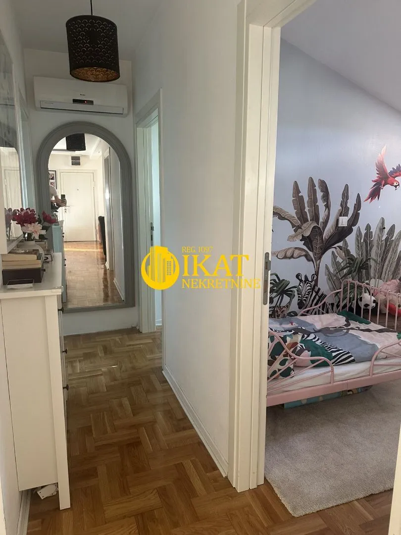 Prodaja, trosoban stan, 60m², Olimp, Zvezdara Sve Podlokacije