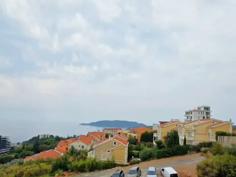 Prodaja, jednosoban stan, 43m², Bečići, Budva - image 1