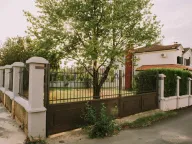 Prodaja, kuća, 450m², Zagorič, Podgorica - image 13